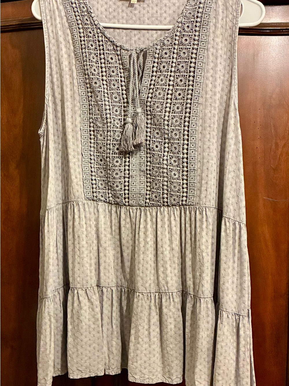 Easel * Softly Beautiful Light Blue/Gray Sleeveless Top